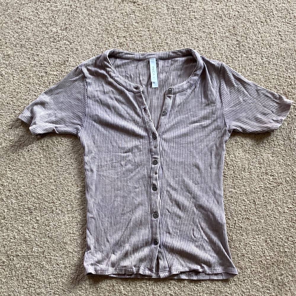 RVCA purple buttoned down shirt, extra small